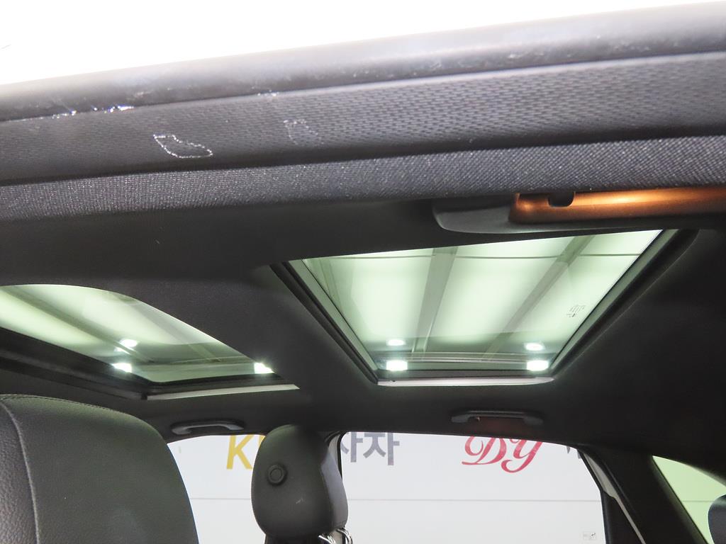 Mercedes Benz B Class (MY B) - Vista 12