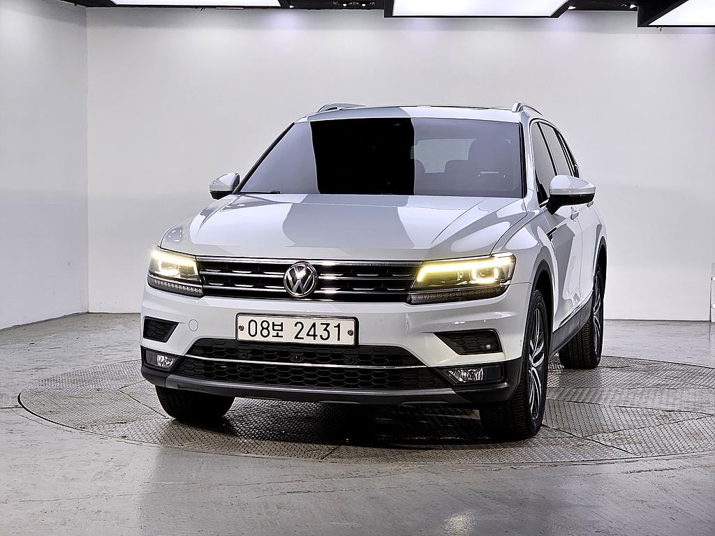 Volkswagen Tiguan - Vista 2