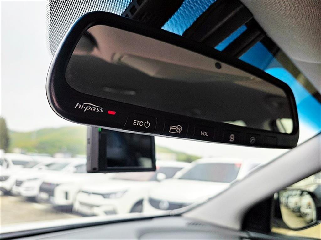 HYUNDAI Santa Fe 2015 Blanco - Importación desde Corea - HF Imports Iquique - Foto 13