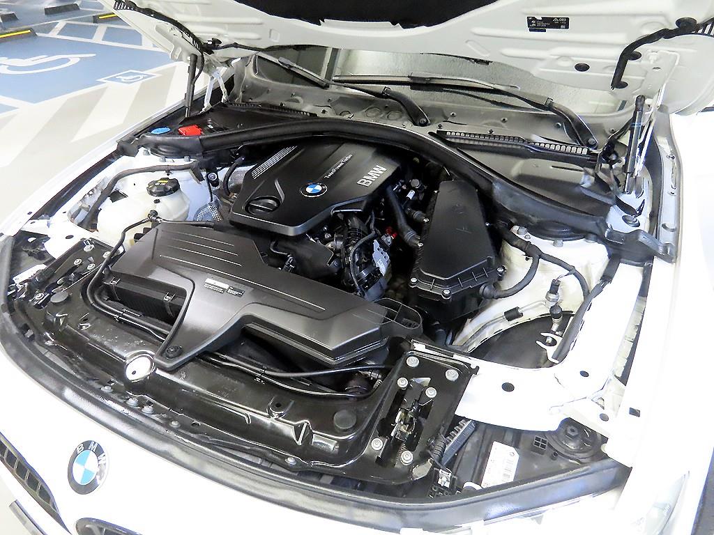 BMW 3 series 2018 Blanco - Importación desde Corea - HF Imports Iquique - Foto 19
