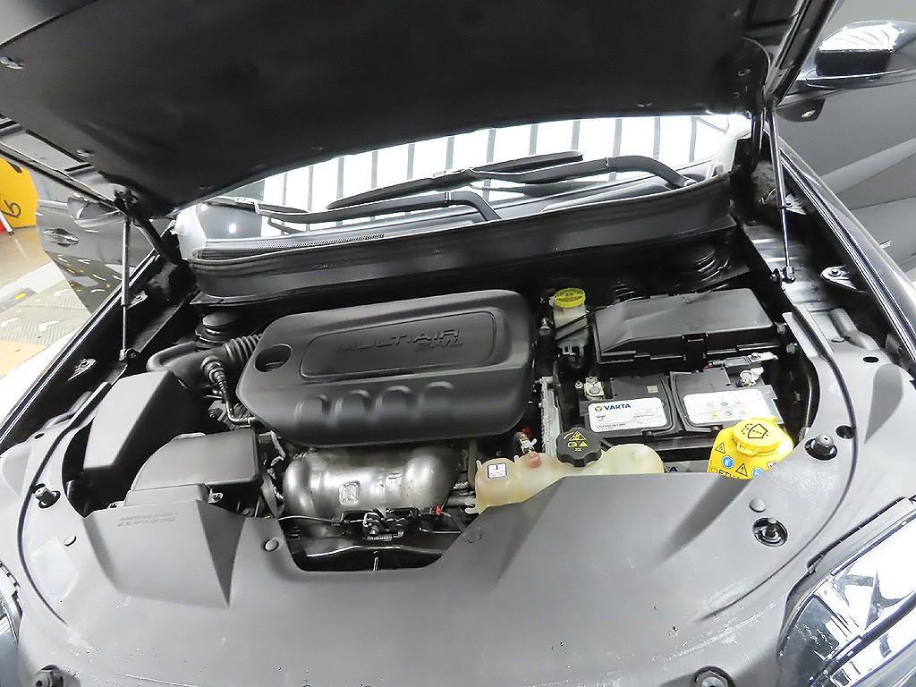Jeep Cherokee 2022 Negro - Importación desde Corea - HF Imports Iquique - Foto 7