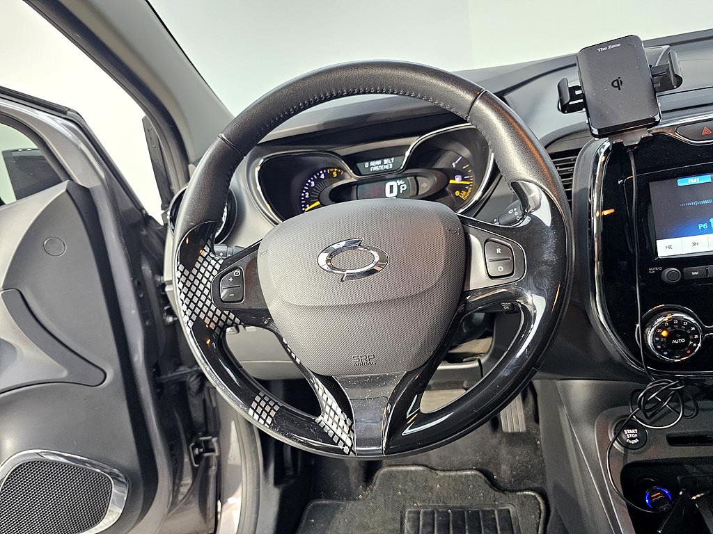 SAMSUNG QM3 - Vista 11