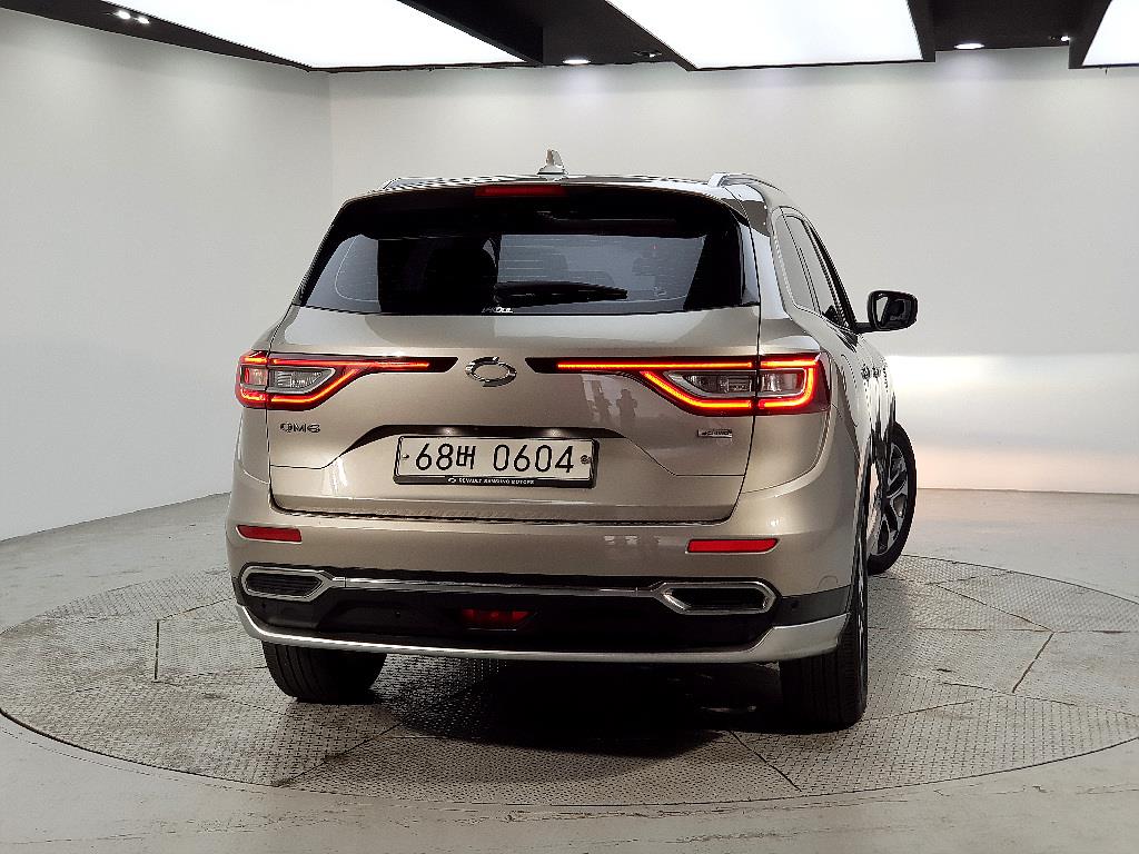 SAMSUNG QM6 - Vista 3