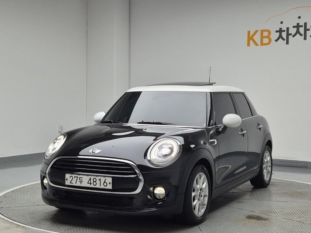 Mini Cooper - Vista 3