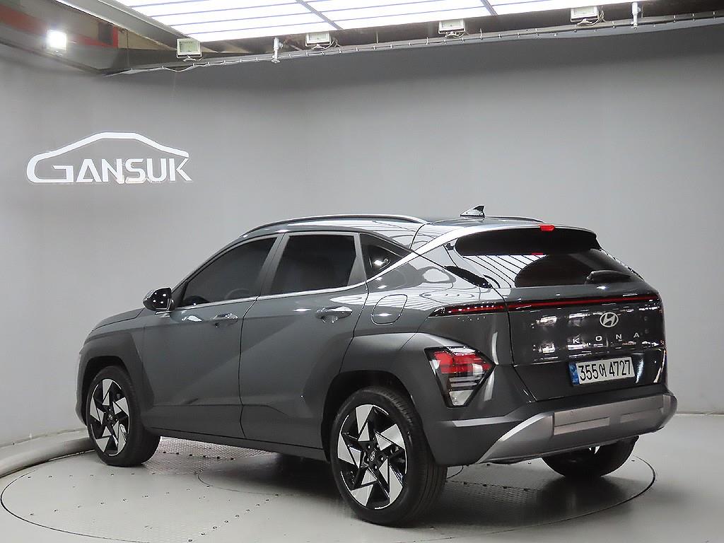 HYUNDAI Kona - Vista 5