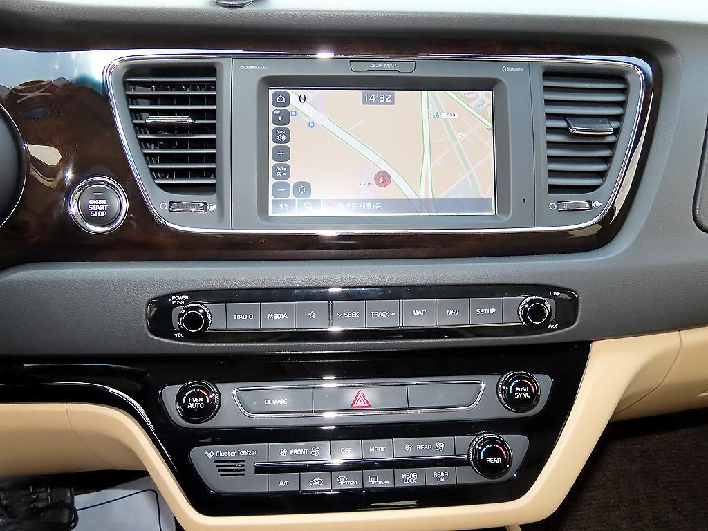 KIA Carnival 2019 Blanco - Importación desde Corea - HF Imports Iquique - Foto 14