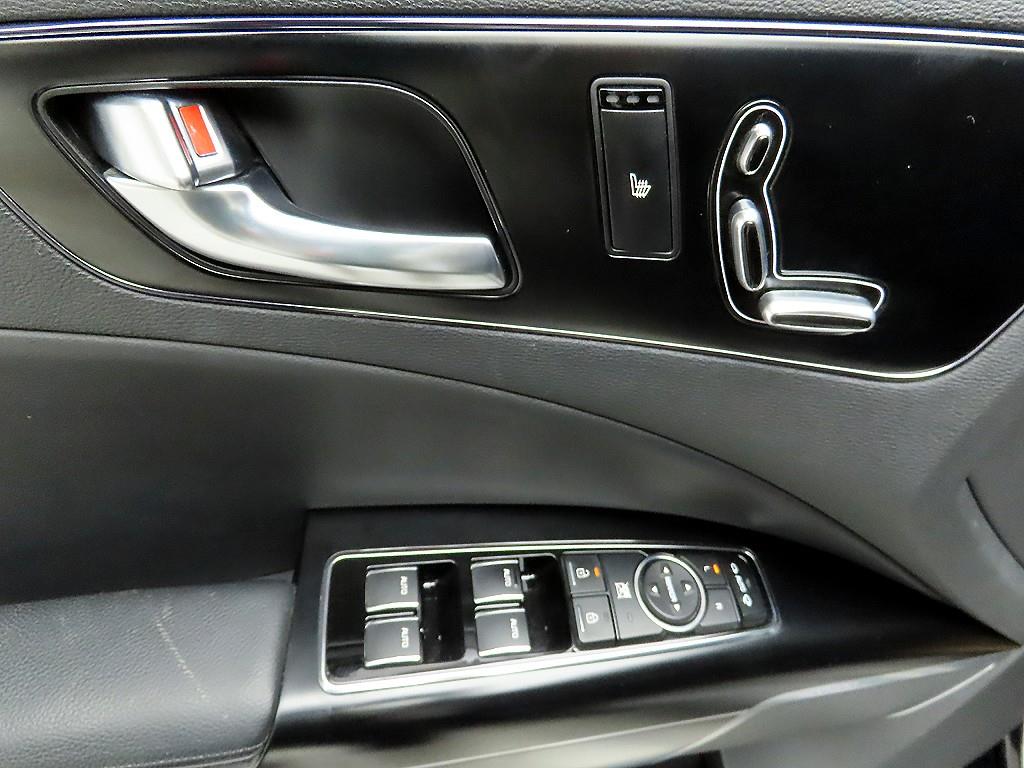KIA K9 - Vista 11