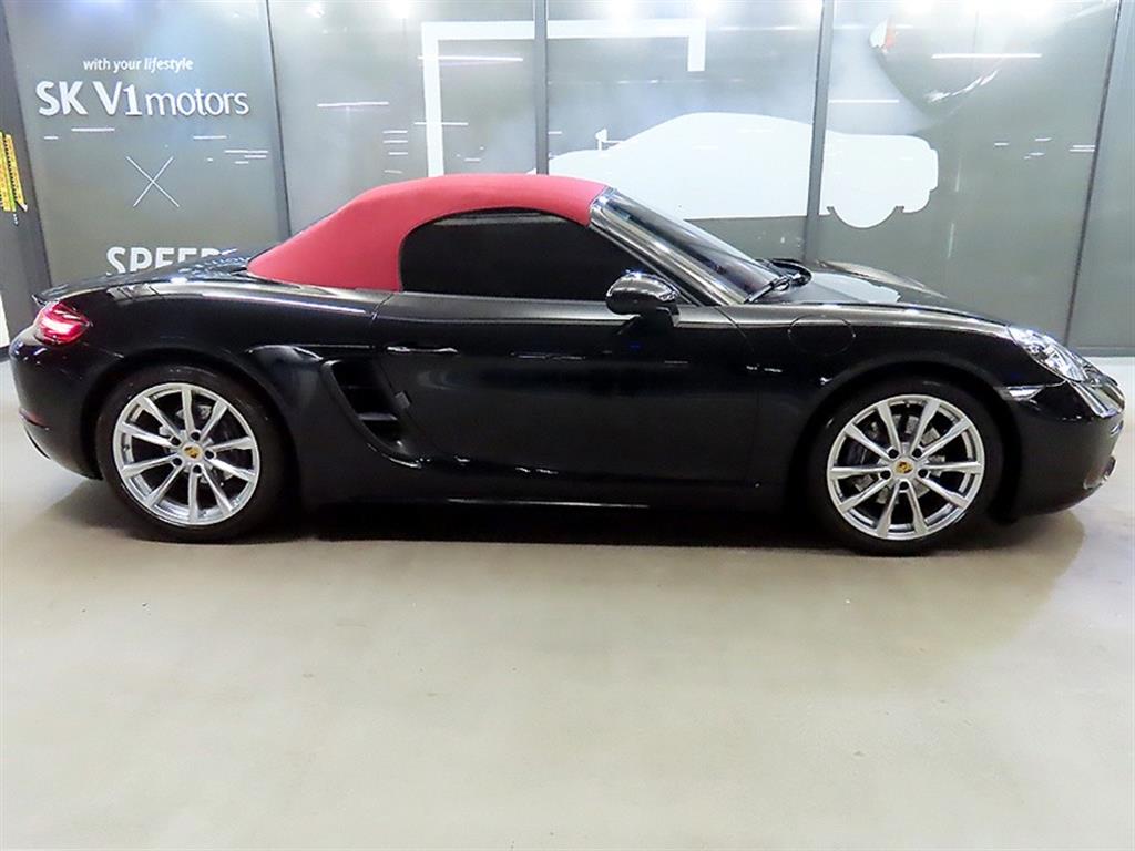 Porsche 718 - Vista 3