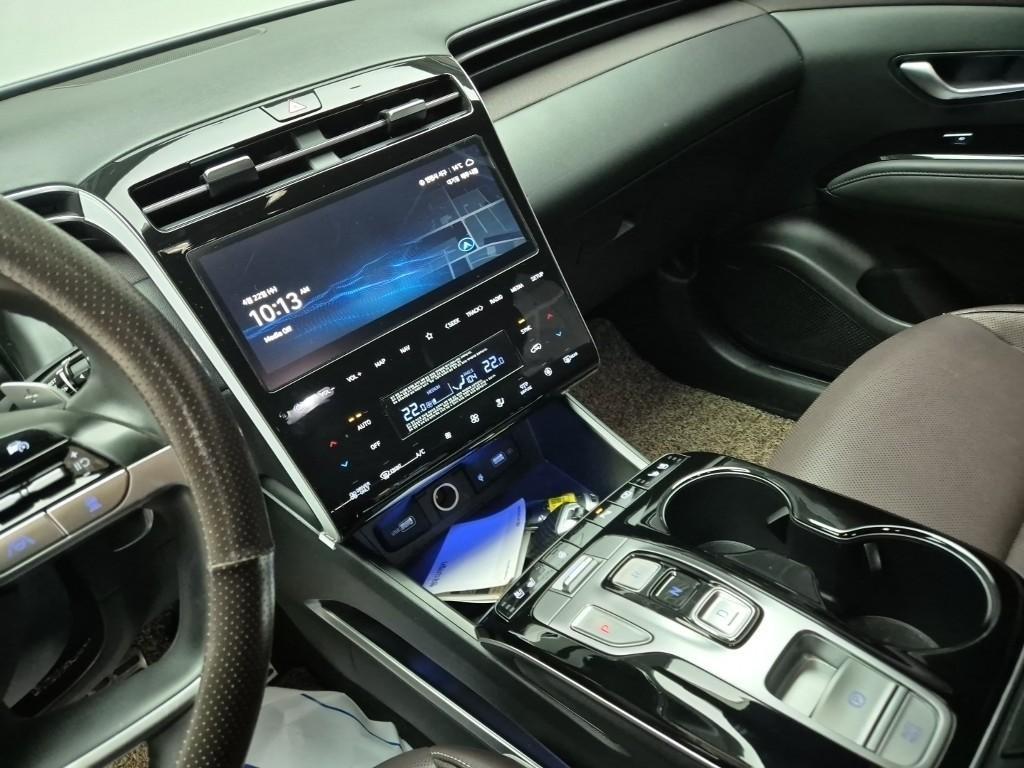 HYUNDAI Tucson - Vista 10