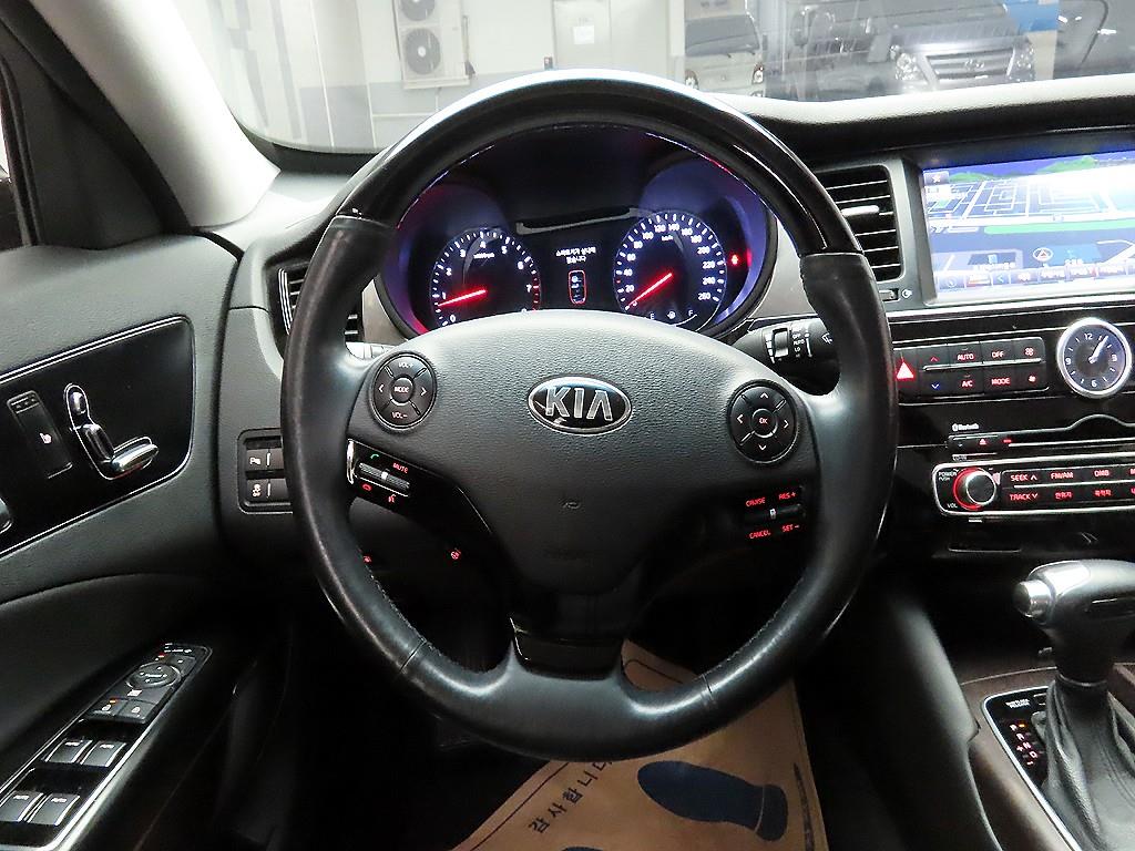KIA K9 - Vista 7