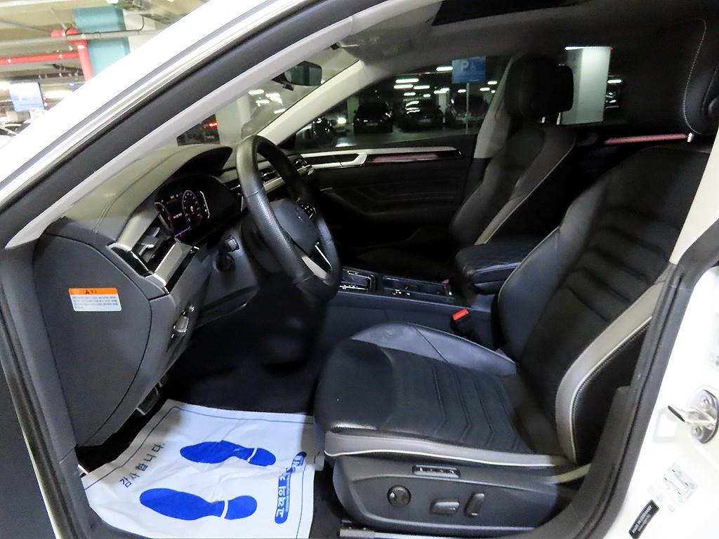 Volkswagen Arteon - Vista 6