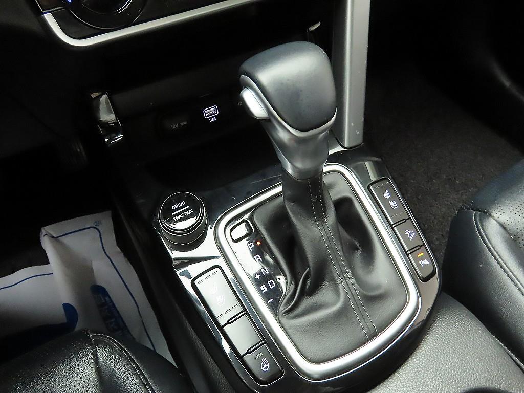 KIA Seltos - Vista 10