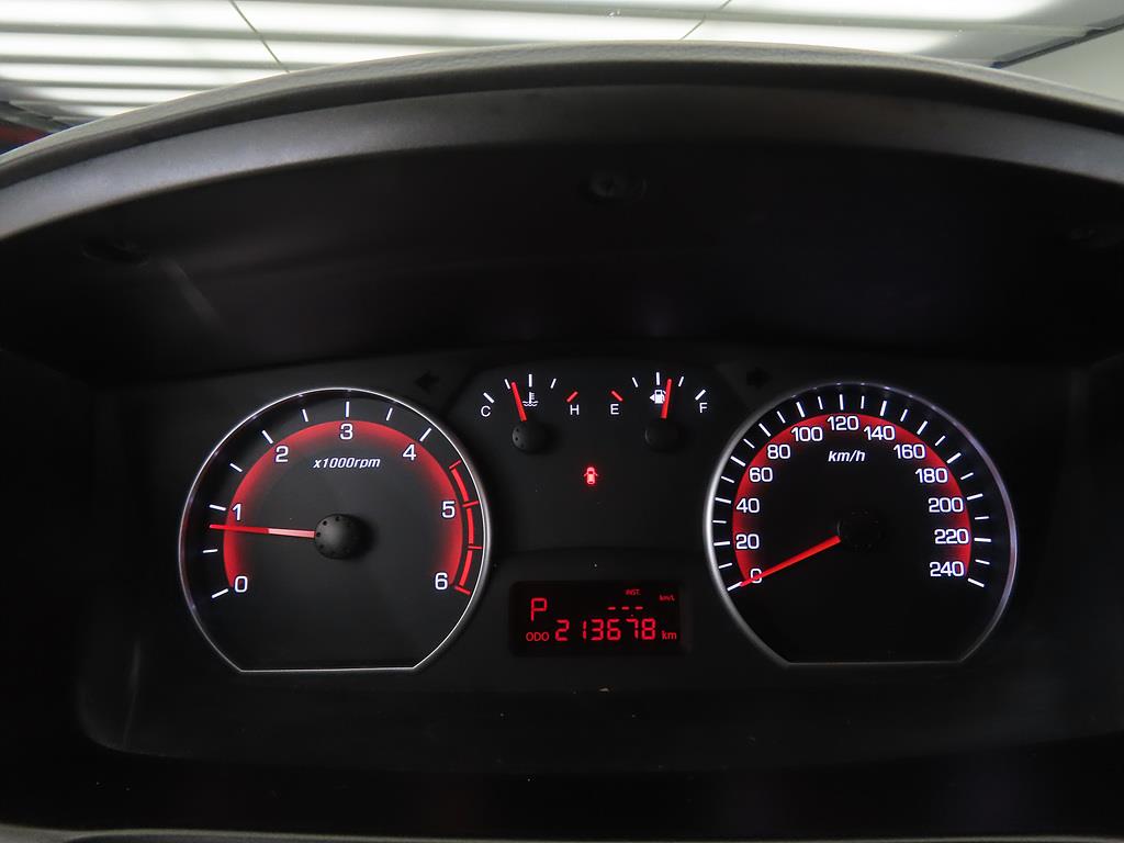 Ssangyong Korando - Vista 9