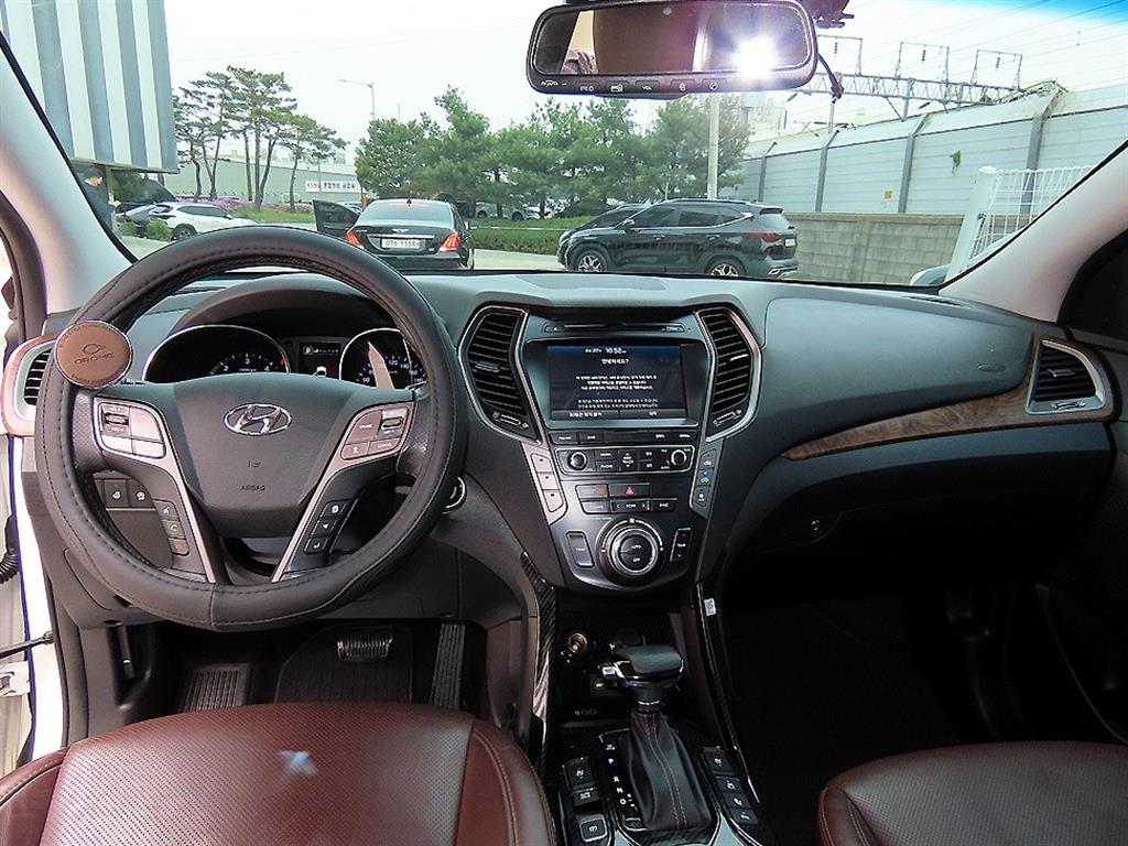 HYUNDAI Maxcruz - Vista 7