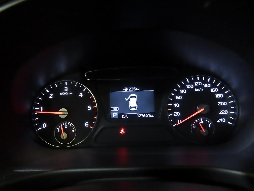 KIA Sorento - Vista 9