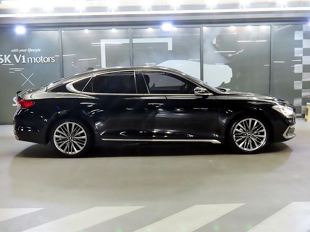 HYUNDAI Grandeur - Vista 3