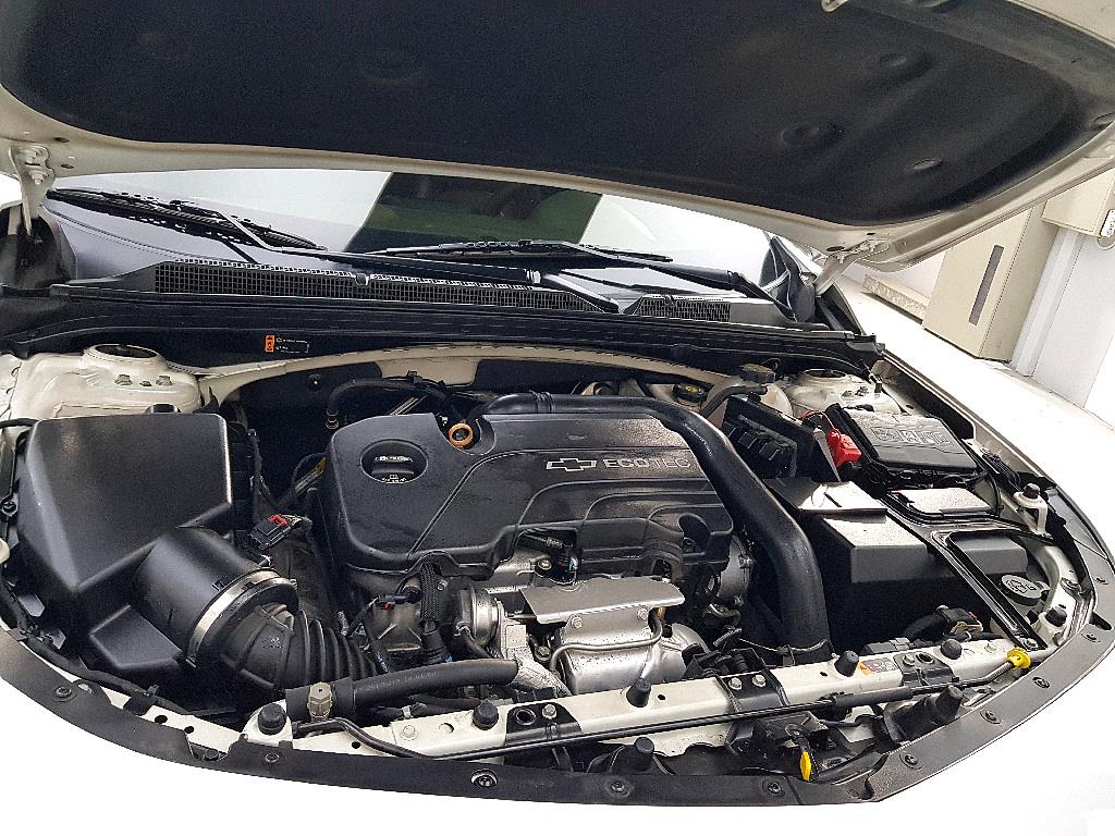 Chevrolet Malibu - Vista 6