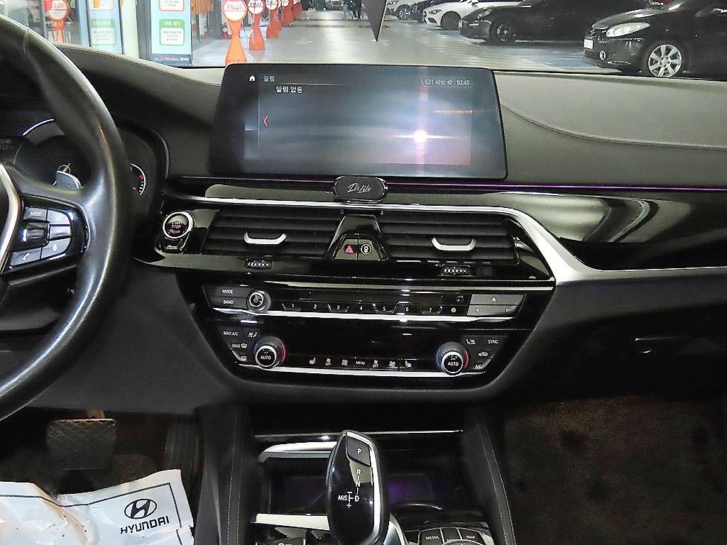 BMW 5 Series - Vista 11