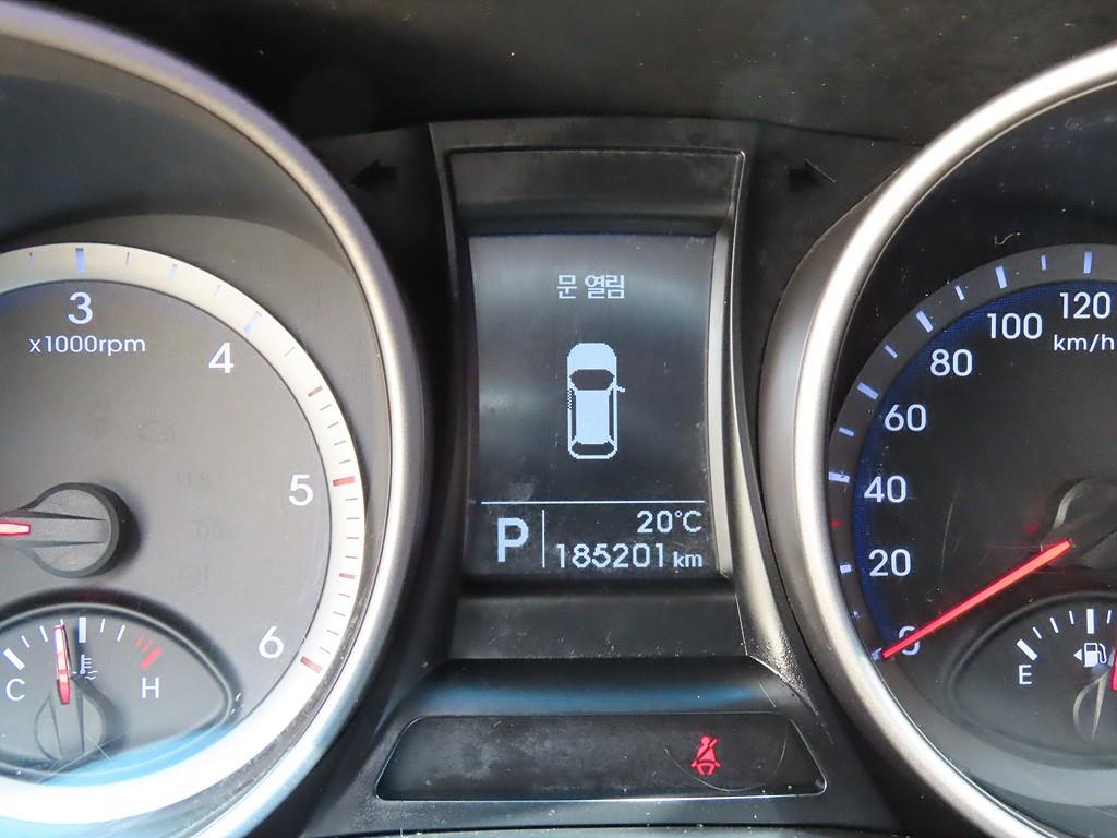 HYUNDAI Santa Fe - Vista 8