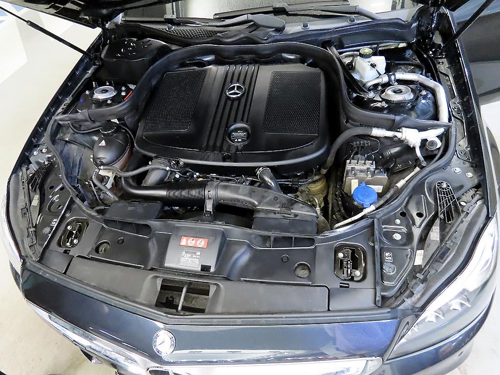 Mercedes Benz CLS Class 2017 Gris - Importación desde Corea - HF Imports Iquique - Foto 19