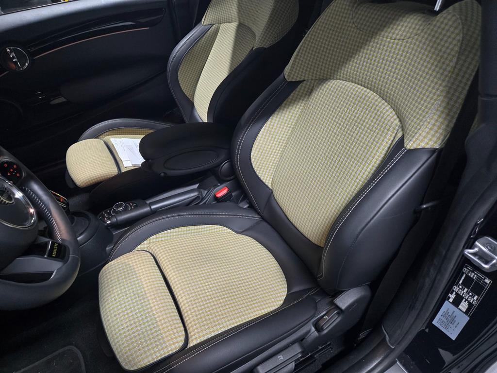 Mini Cooper - Vista 10