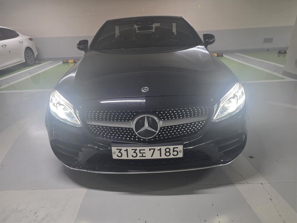 Mercedes Benz C Class 2020 Negro - Importación desde Corea - HF Imports Iquique - Foto 1