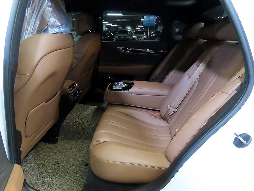 Genesis G80 - Vista 7