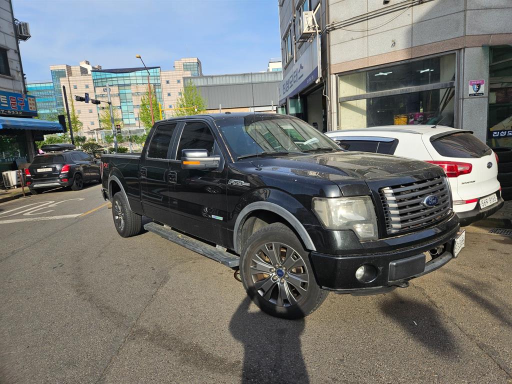 Ford F-Series 2012 Negro - Importación desde Corea - HF Imports Iquique - Foto 1