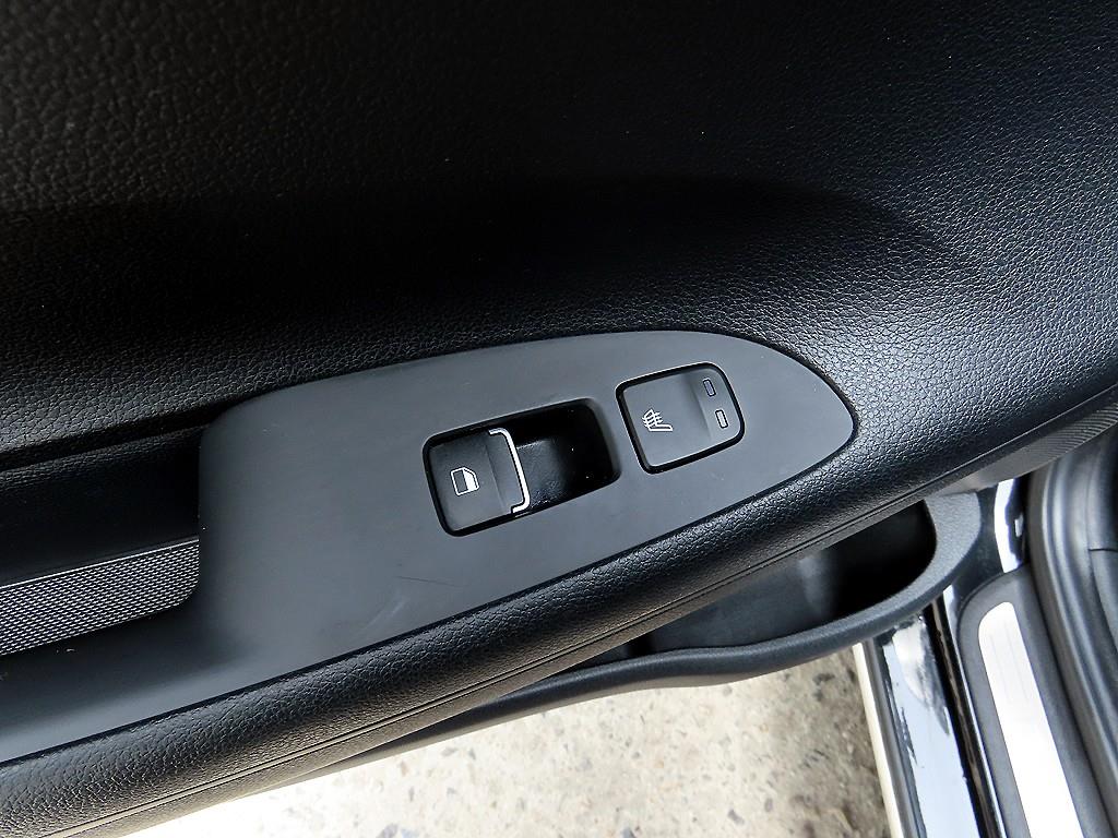 HYUNDAI Grandeur 2018 Negro - Importación desde Corea - HF Imports Iquique - Foto 17