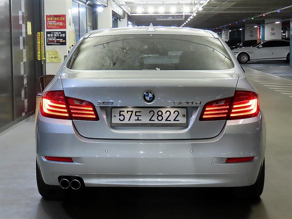 BMW 5 Series - Vista 5