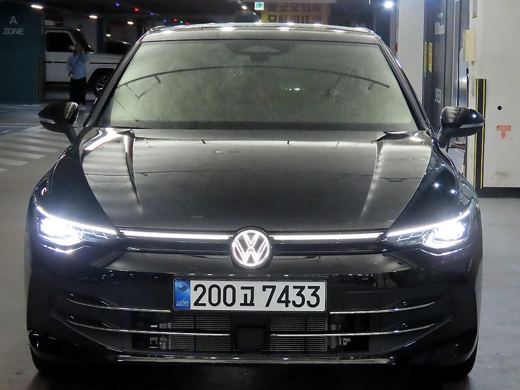 Volkswagen Golf - Vista 2