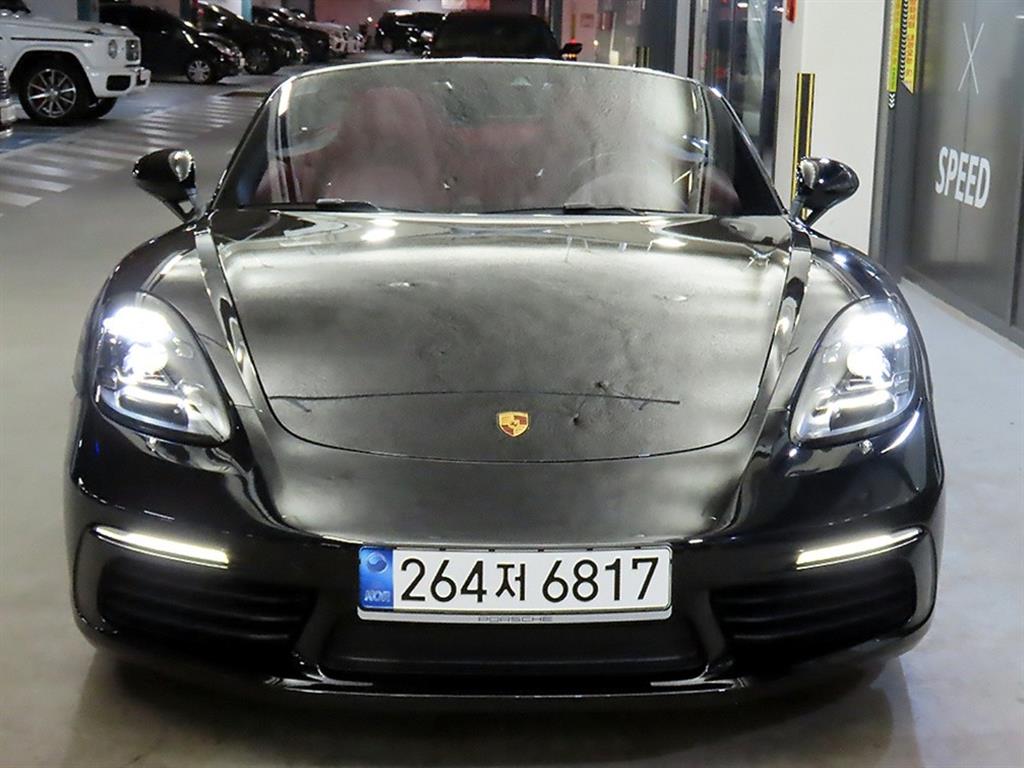 Porsche 718 - Vista 7