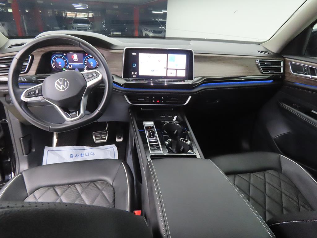 Volkswagen Atlas - Vista 7