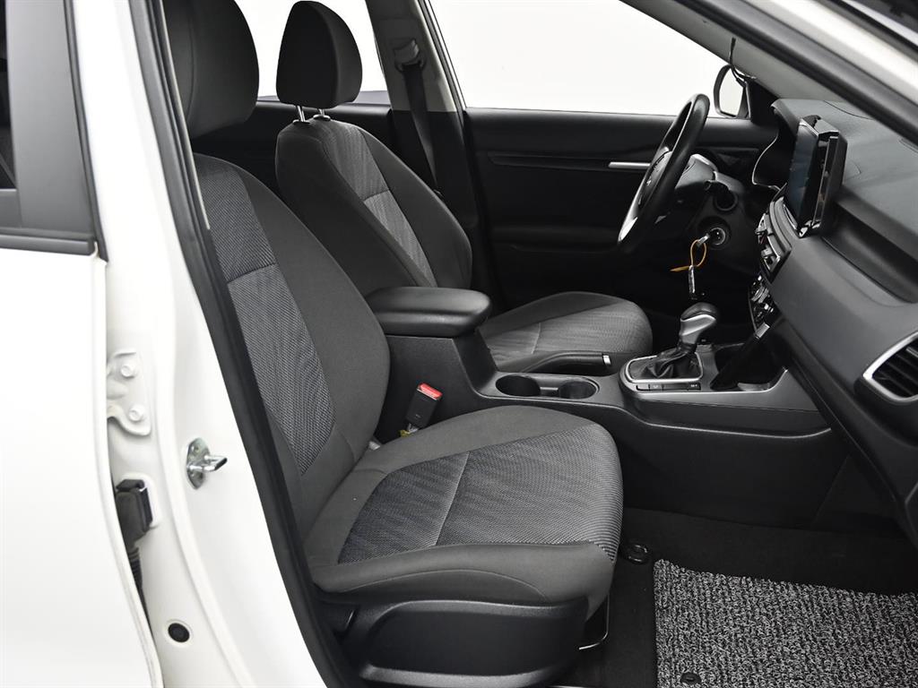 KIA Seltos - Vista 9