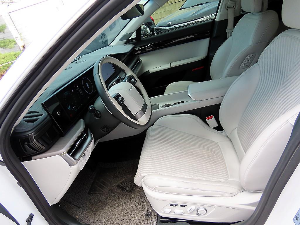 HYUNDAI Grandeur - Vista 5