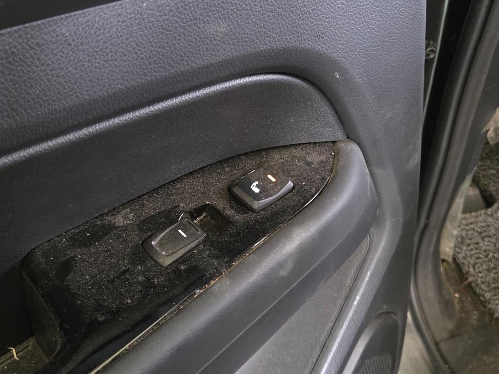 Ssangyong Rexton 2024 Gris - Importación desde Corea - HF Imports Iquique - Foto 17