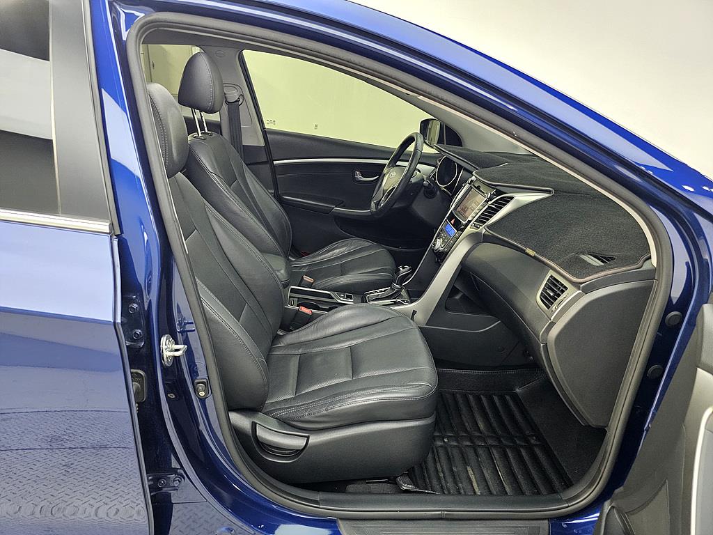 HYUNDAI i30 - Vista 11