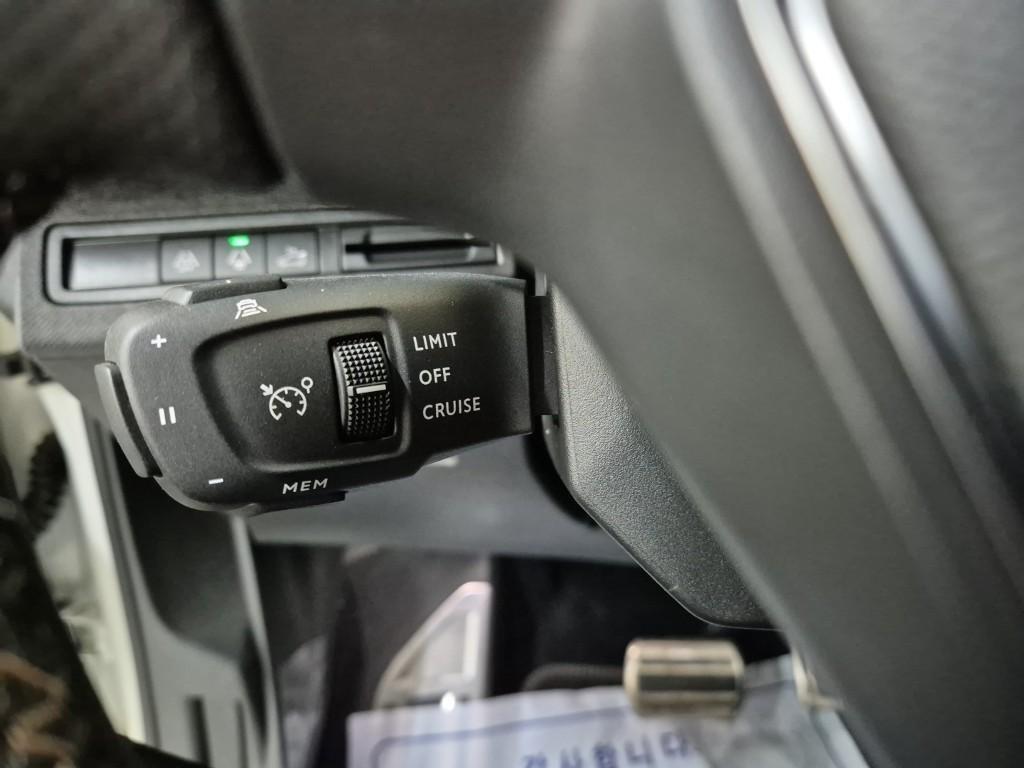 Peugeot 5008 2022 Blanco - Importación desde Corea - HF Imports Iquique - Foto 15