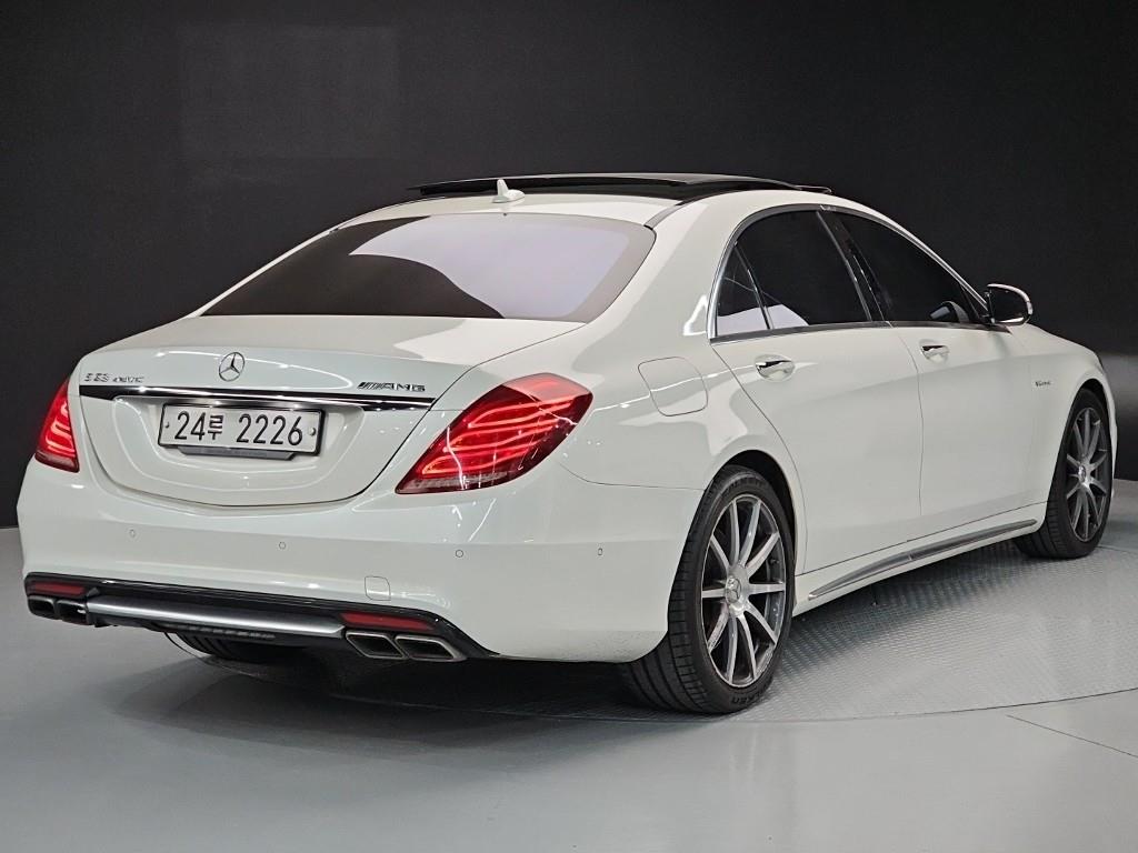 Mercedes Benz S Class - Vista 3