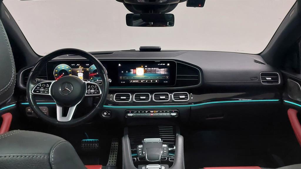 Mercedes Benz GLE Class - Vista 10