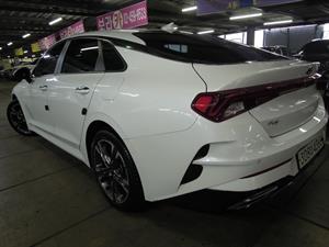 KIA K5 - Vista 6
