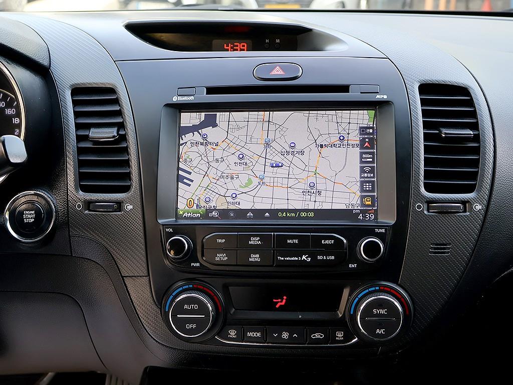 KIA K3 2016 the color of pearl - Importación desde Corea - HF Imports Iquique - Foto 9