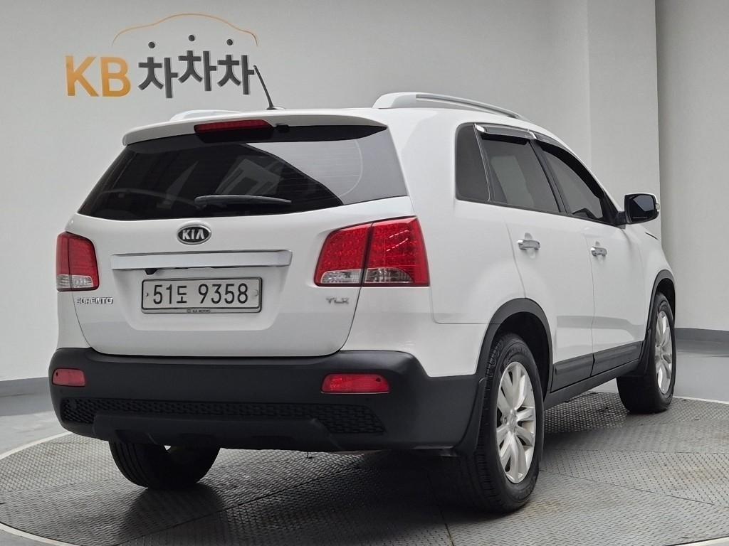 KIA Sorento - Vista 4