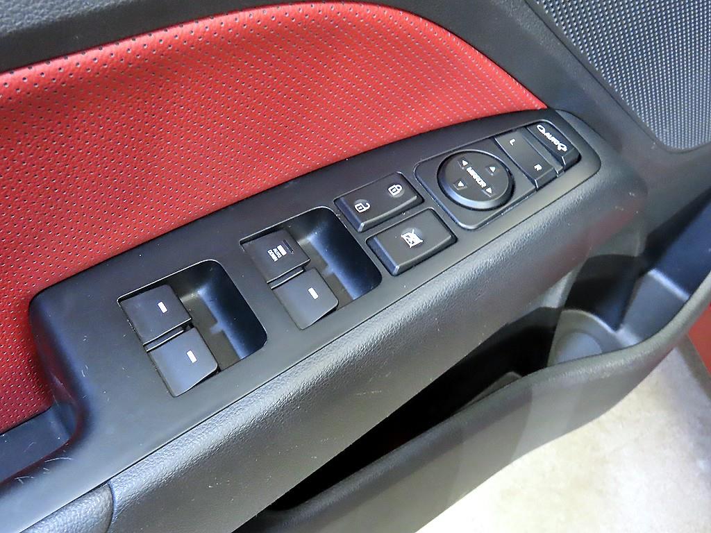 HYUNDAI Avante 2018 Rojo - Importación desde Corea - HF Imports Iquique - Foto 13