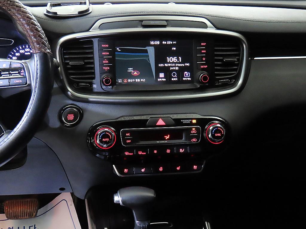 KIA Sorento - Vista 11