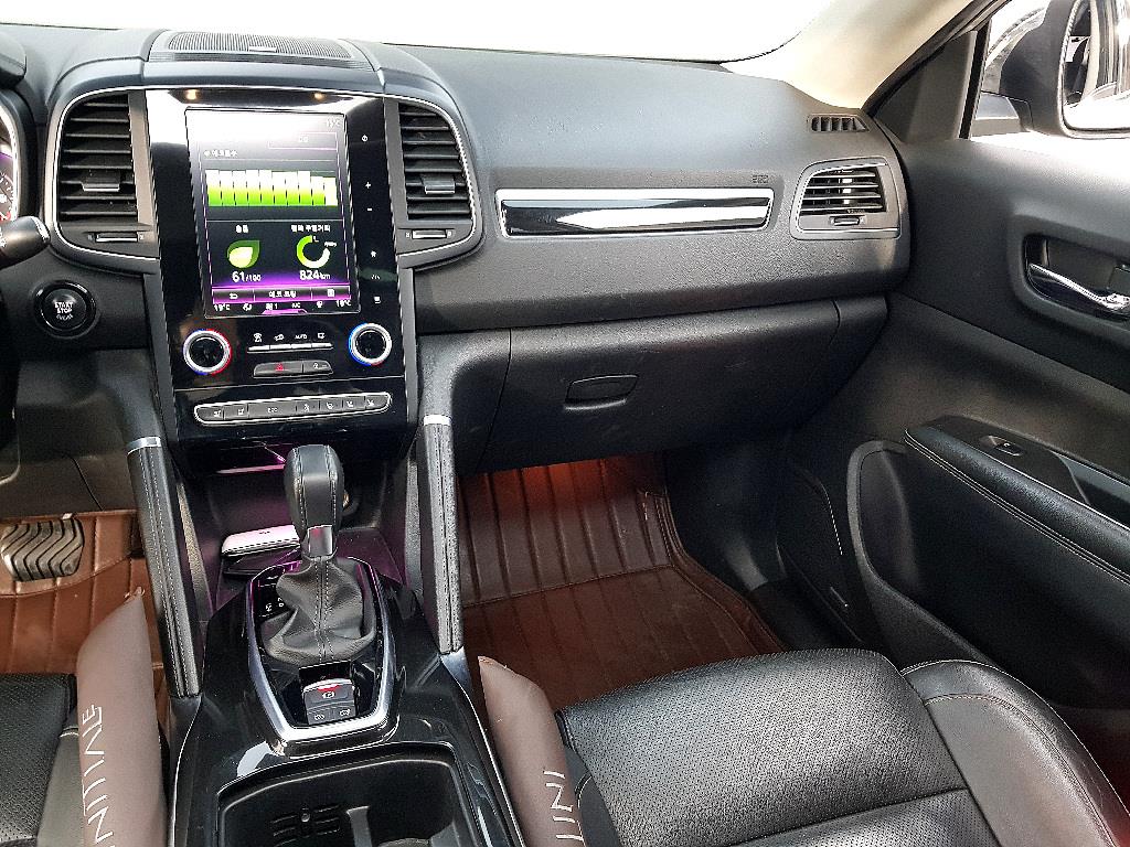 SAMSUNG QM6 - Vista 10