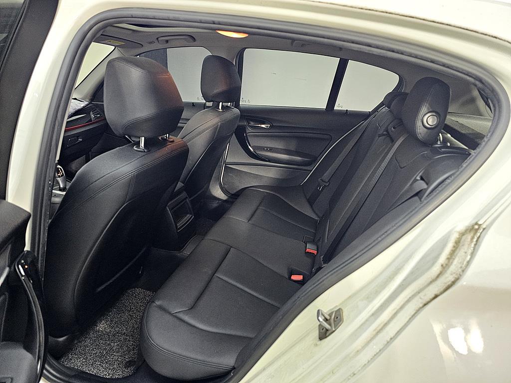 BMW 1 series - Vista 9