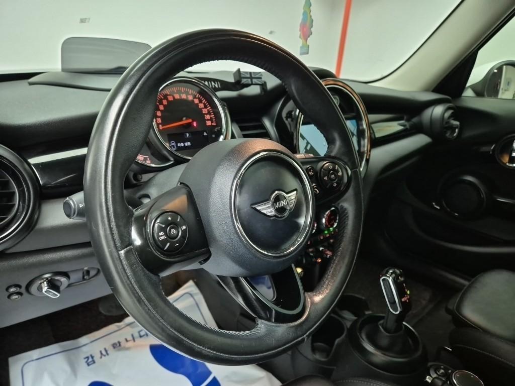 Mini Cooper 2018 Negro - Importación desde Corea - HF Imports Iquique - Foto 15