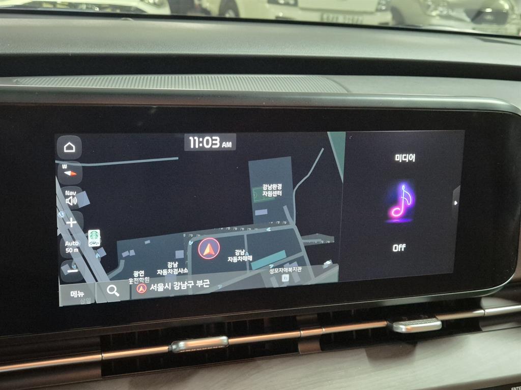 KIA Carnival 2022 Negro - Importación desde Corea - HF Imports Iquique - Foto 17