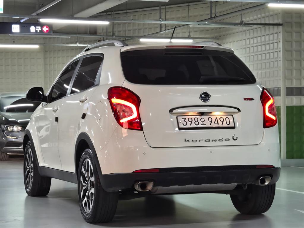 Ssangyong Korando - Vista 4